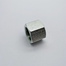 9j Jik 74 Celsius nwanyi plug dị elu carbon qualic okpu
